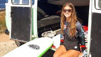 Isabella Desseno: Competidora en surf adaptado.