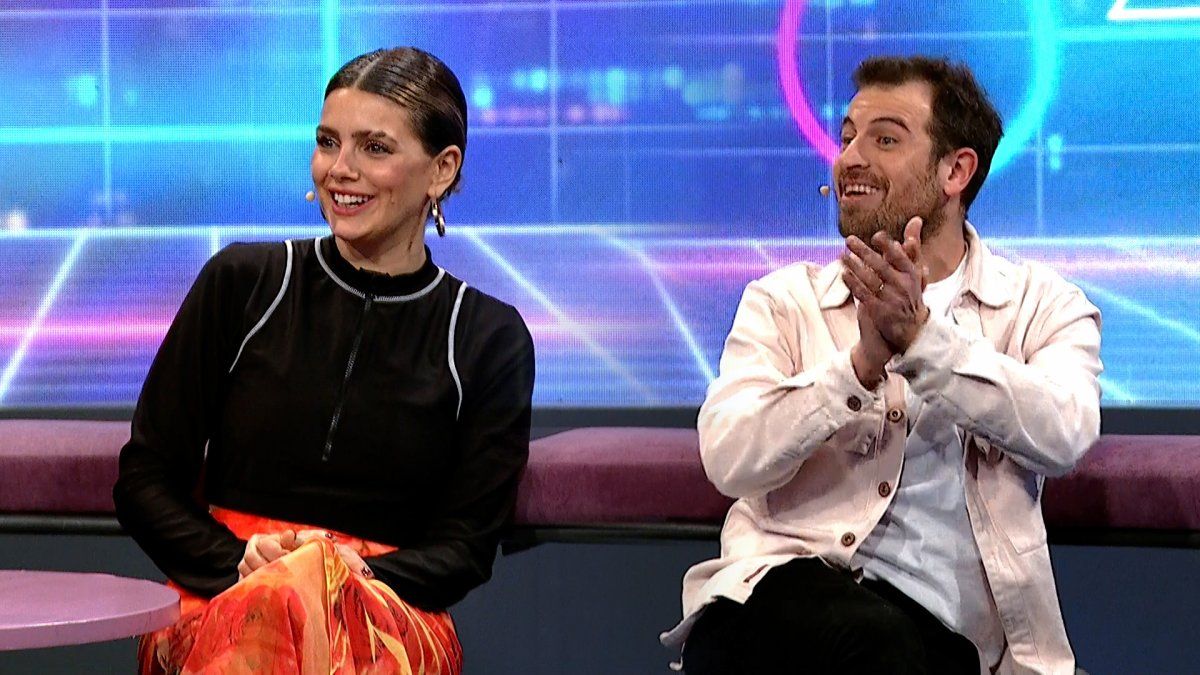 SONRÍE, TE ESTAMOS GRABANDO 1309